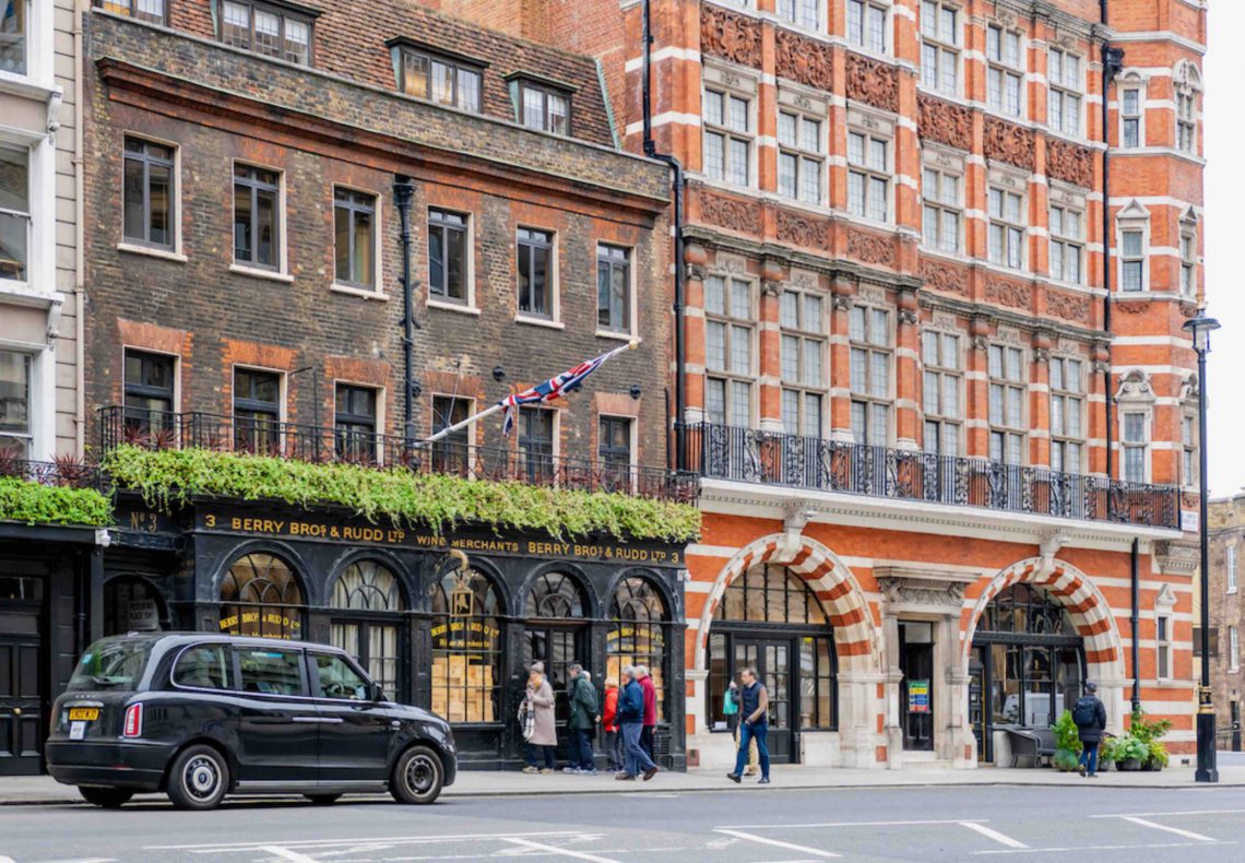 The Crown Estate Retail Advantage analytics central London